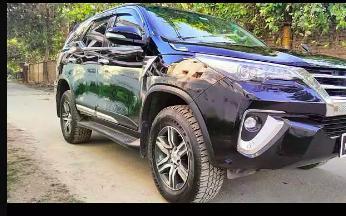 Toyota Fortuner 2.8 4x4 MT 2017
