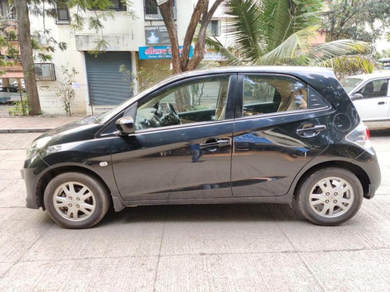 Honda Brio V MT 2012