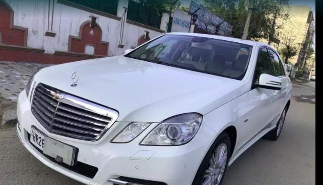 Mercedes-Benz E-Class 220 CDI AT 2012