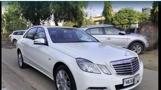 Mercedes-Benz E-Class 220 CDI AT 2012