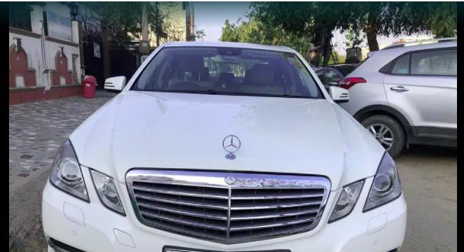 Mercedes-Benz E-Class 220 CDI AT 2012