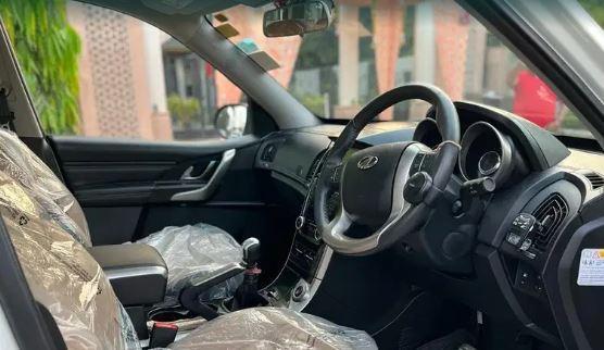 Mahindra XUV500 W11 2019