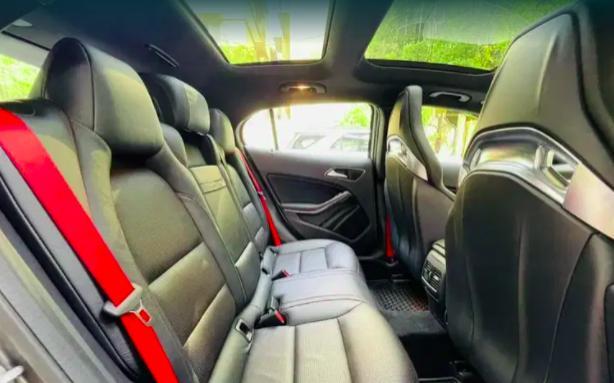 Mercedes-Benz GLA 45 AMG 4MATIC 2015