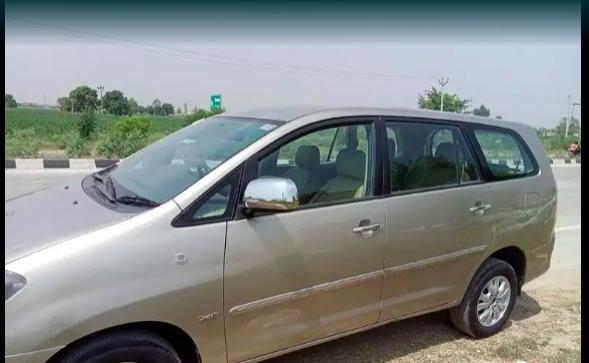 Toyota Innova 2.5 V 7 STR 2009