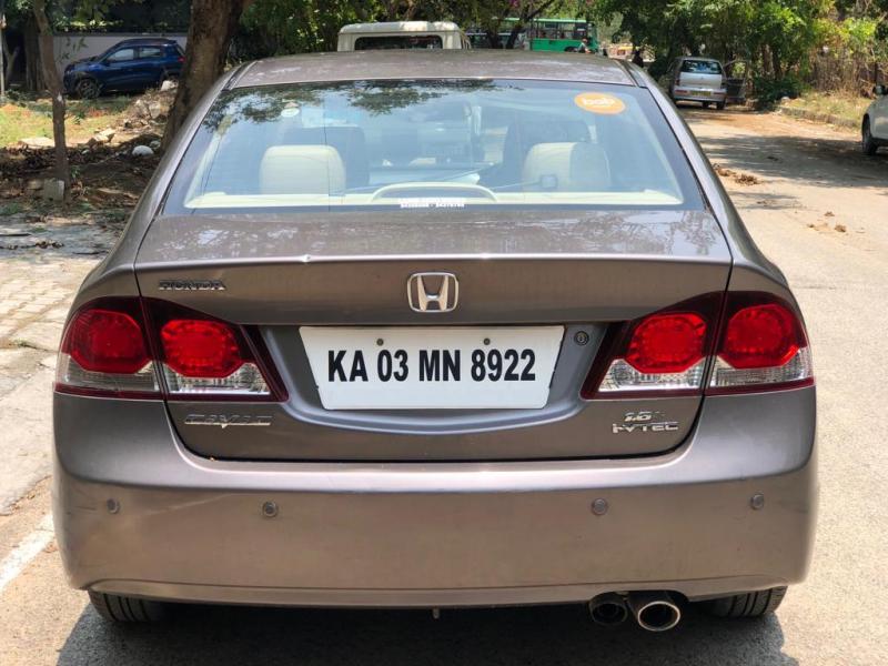 Honda Civic 1.8V MT 2011