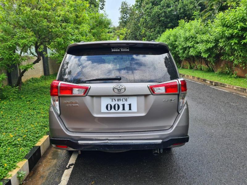 Toyota Innova Crysta 2.8 GX 7 Seater 2017