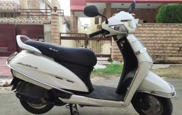 Honda Activa 110cc 2011