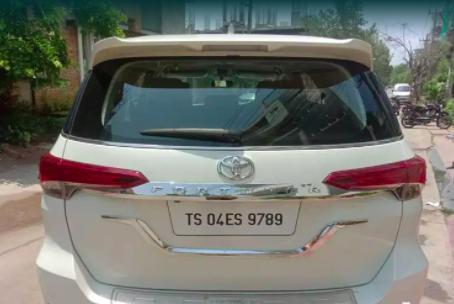 Toyota Fortuner 2.8 4x2 MT 2018