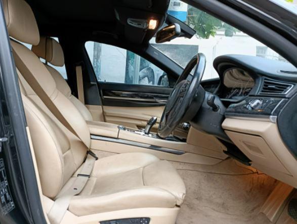 BMW 7 Series 730Ld 2010