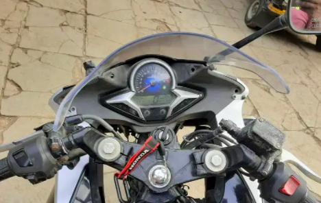 Honda CBR 250R 2011