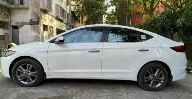 Hyundai Elantra 1.6 SX MT 2018
