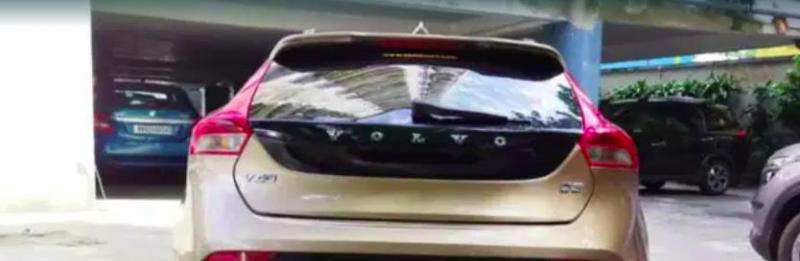 Volvo V40 D3 R-Design 2015