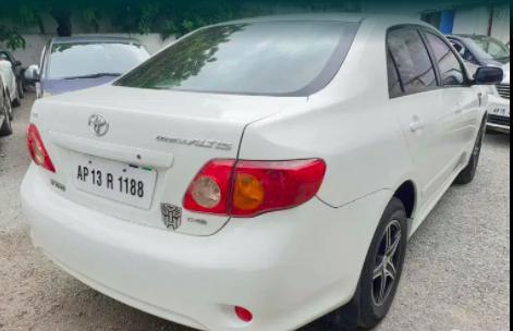 Toyota Corolla Altis D-4D G 2011