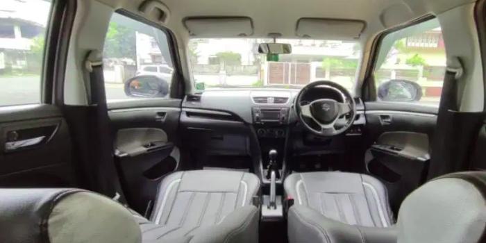 Maruti Suzuki Swift VXi 2016