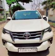 Toyota Fortuner 2.8 4x2 MT 2018