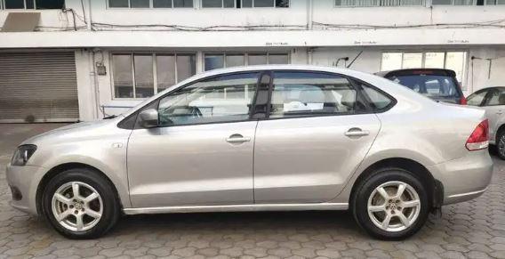 Volkswagen Vento Highline Petrol 2013