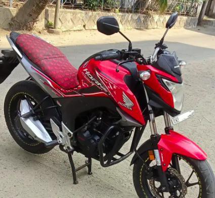 Honda CB Hornet 160R CBS 2016