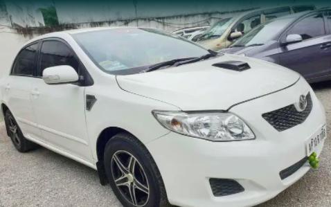 Toyota Corolla Altis D-4D G 2011