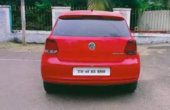 Volkswagen polo Trendline 1.2L (D) 2013