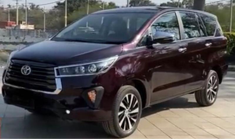 Toyota Innova Crysta 2.4 G 7 STR 2022