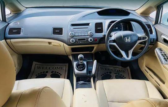 Honda Civic 1.8 V 2011