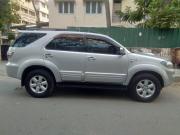 Toyota Fortuner 2.8 4x4 MT 2010