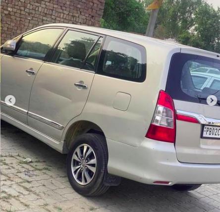 Toyota Innova 2.5 VX 7 STR BS IV 2015