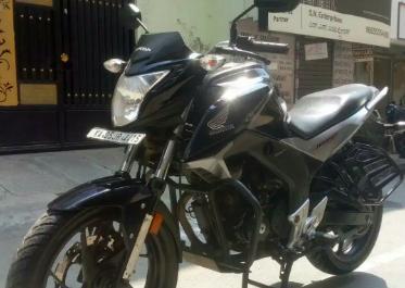 Honda CB Hornet 160R STD 2016