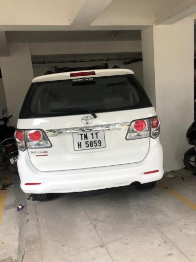 Toyota Fortuner 2.8 4x2 AT 2014