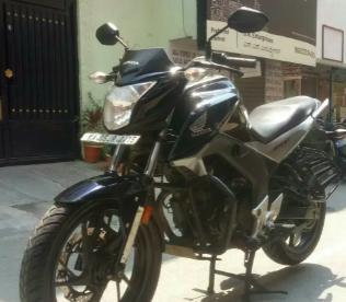 Honda CB Hornet 160R STD 2016