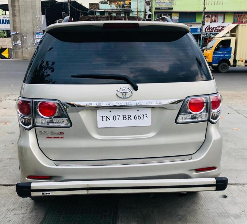 Toyota Fortuner 3.0 4x4 AT 2012