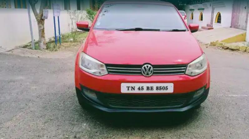 Volkswagen polo Trendline 1.2L (D) 2013