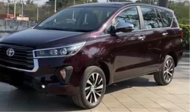 Toyota Innova Crysta 2.4 G 7 STR 2022