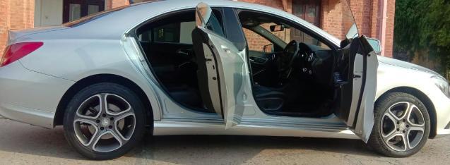 Mercedes-Benz CLA 200 CGI 2016