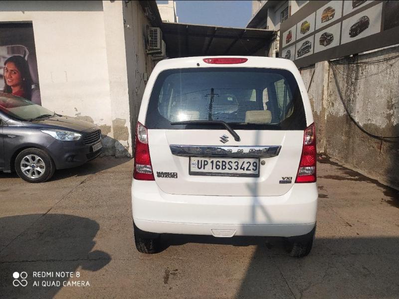 Maruti Suzuki Wagon R VXi AMT 2017