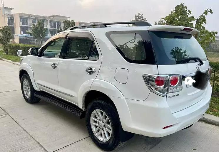 Toyota Fortuner Sportivo 4x2 AT 2017
