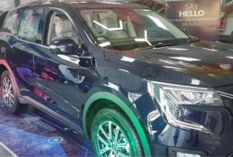 Mahindra XUV700 MX Diesel MT 5 STR 2022