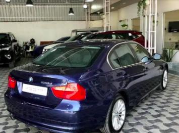 BMW 3 Series 320d 2011