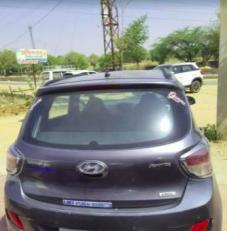 Hyundai Grand i10 Sportz U2 1.2 CRDi 2015