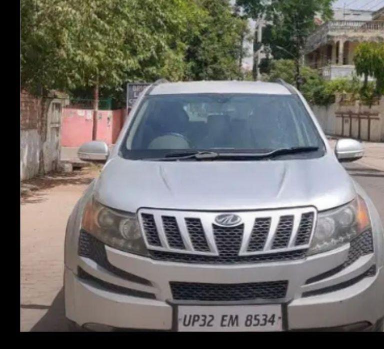 Mahindra XUV500 W8 2012
