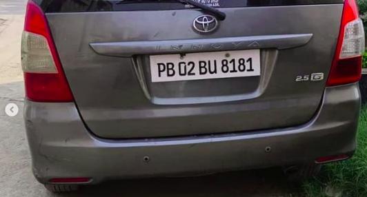 Toyota Innova 2.5 G4 7 STR 2013