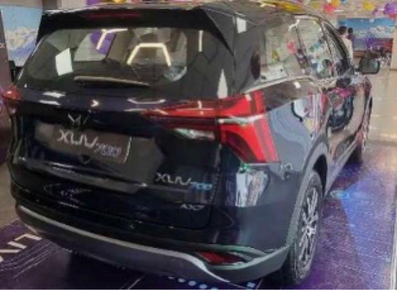 Mahindra XUV700 MX Diesel MT 5 STR 2022