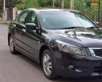Honda Accord 2.4 AT 2011