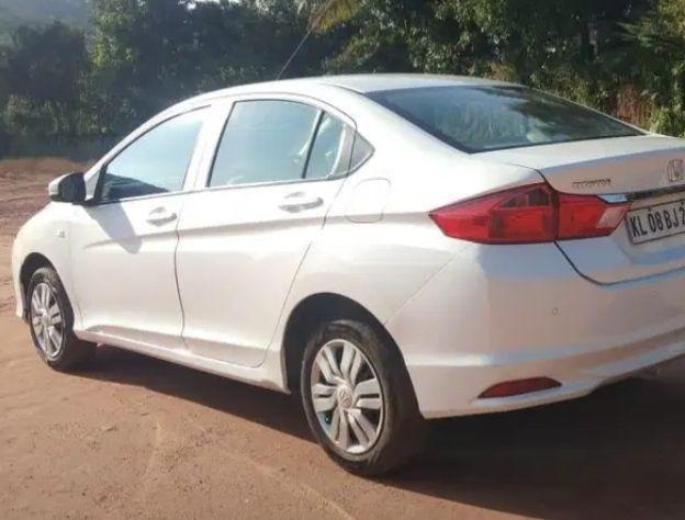 Honda City V i-VTEC 2019