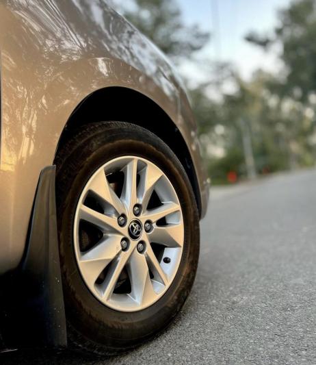 Toyota Innova Crysta 2.4 GX AT 7 STR BS6 2020