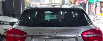 Mercedes-Benz GLA 200 Sport 2015