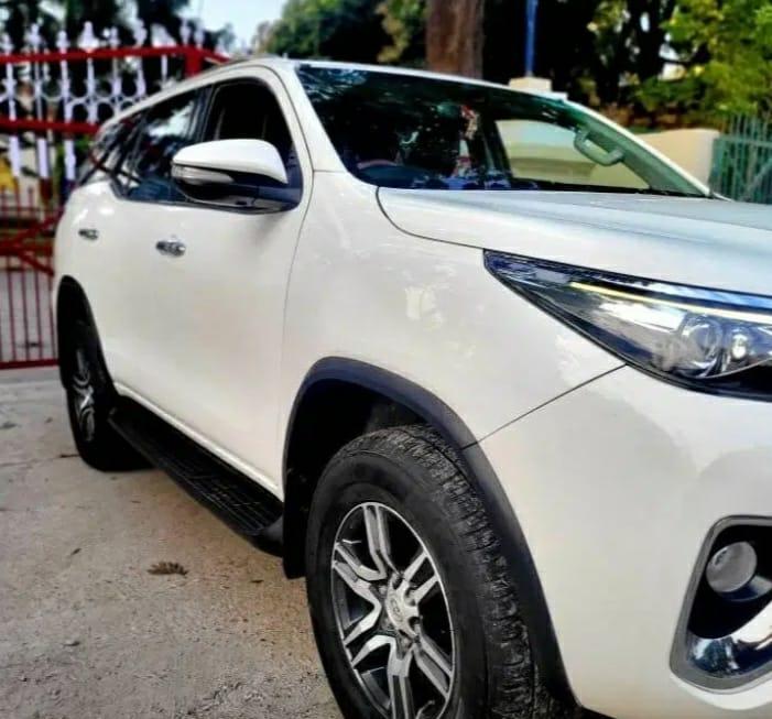 Toyota Fortuner 2.8 4x4 AT 2017