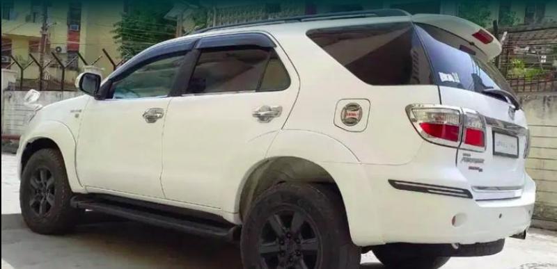 Toyota Fortuner 3.0 MT 4X4 2011