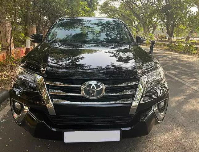 Toyota Fortuner 2.8 4x4 AT 2022