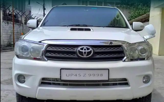 Toyota Fortuner 3.0 MT 4X4 2011